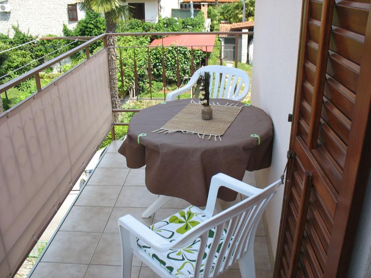 Accomodation Noki21 โรวีน ภายนอก รูปภาพ