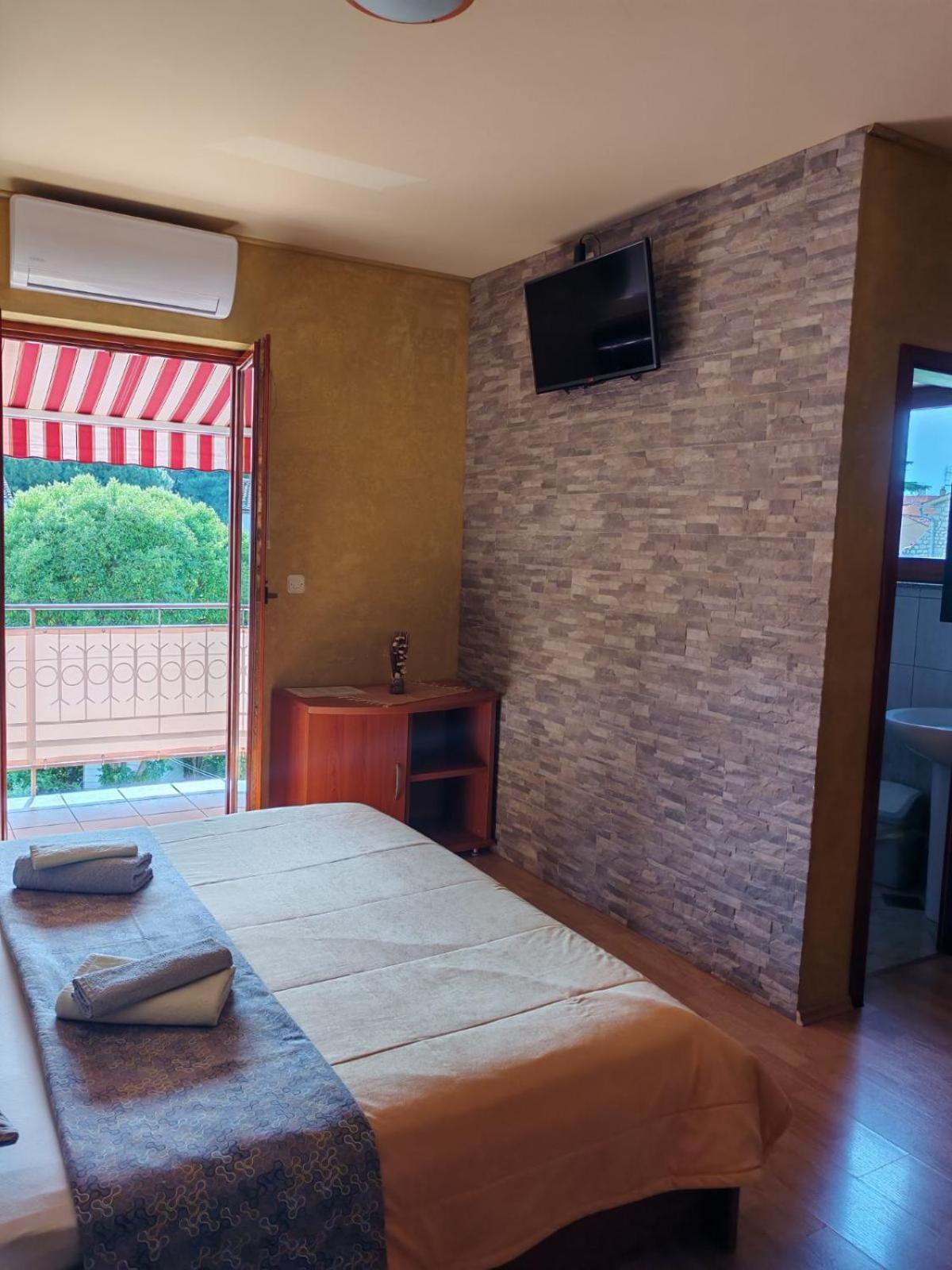 Accomodation Noki21 โรวีน ห้อง รูปภาพ