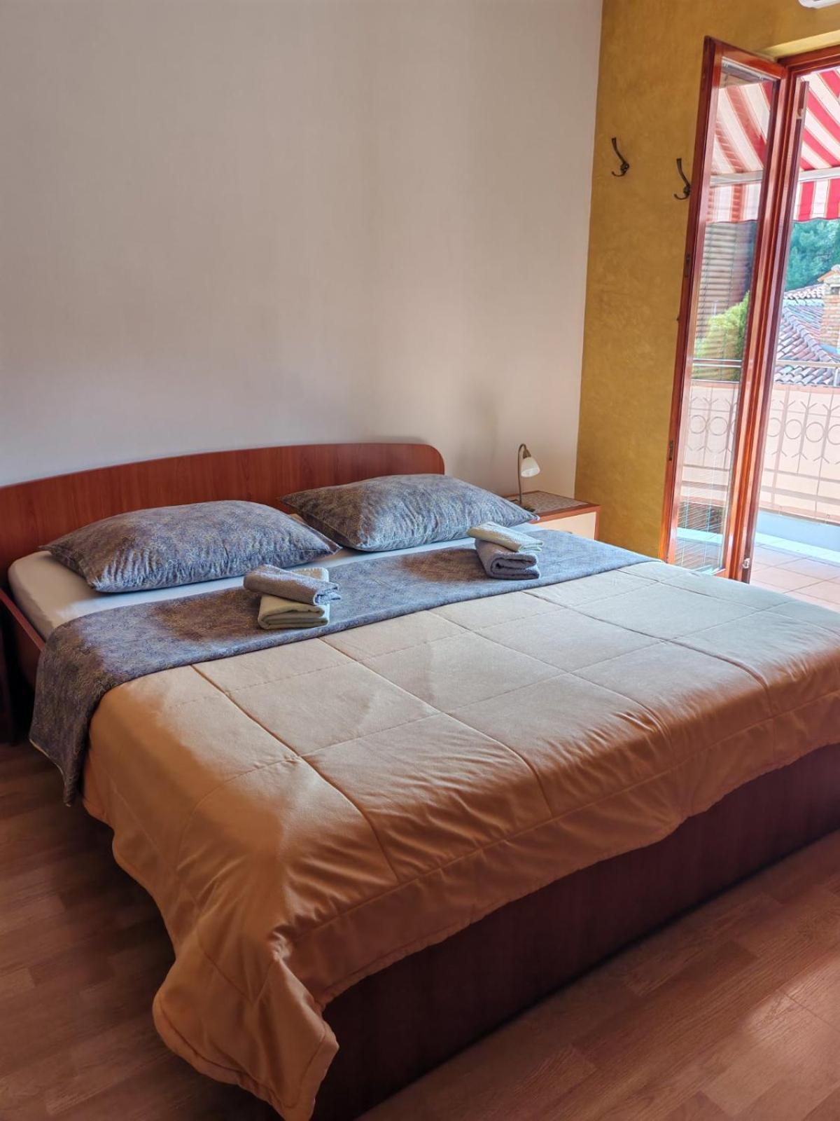 Accomodation Noki21 โรวีน ภายนอก รูปภาพ